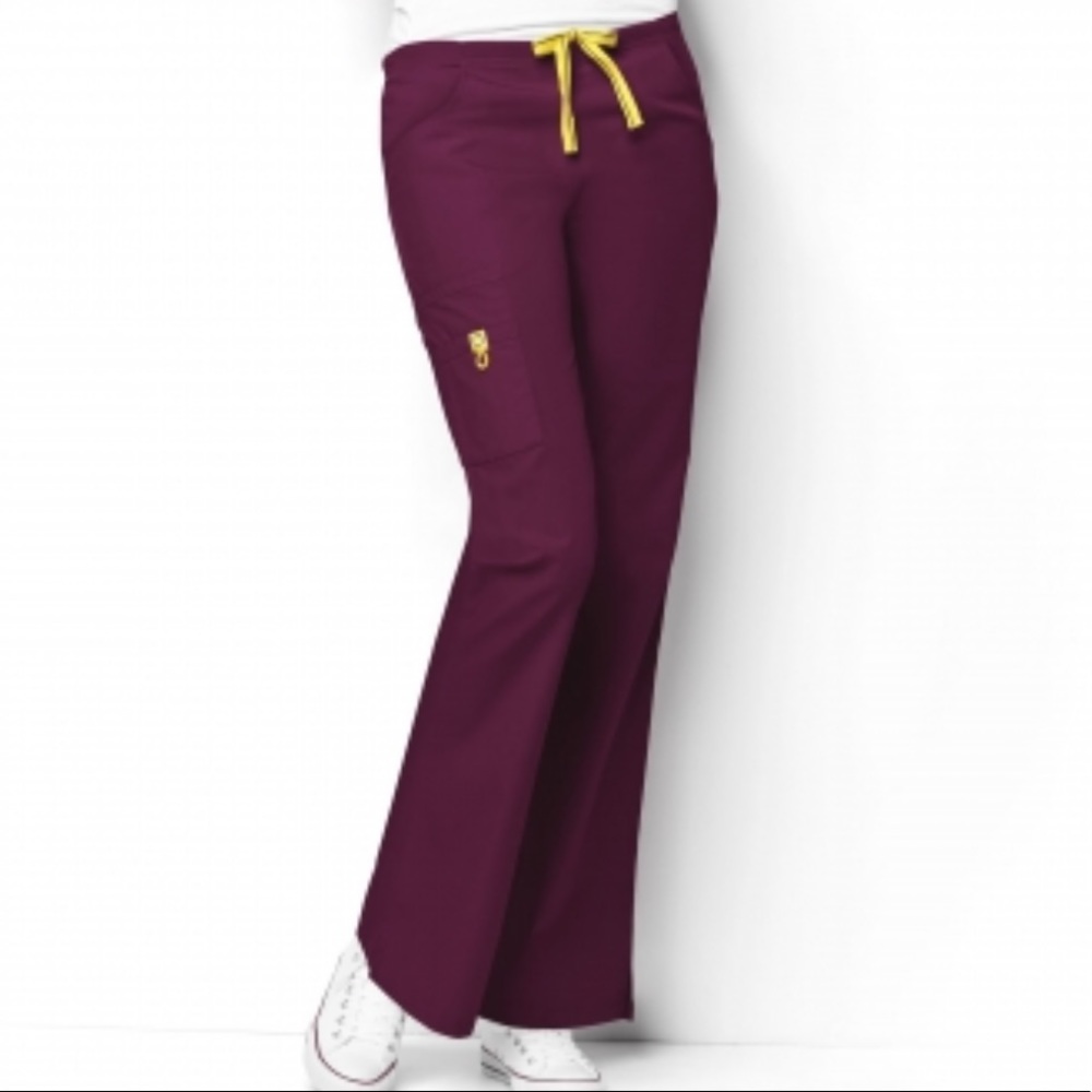 Sold WonderWink Plum Cargo Scrub Pants Extra Small